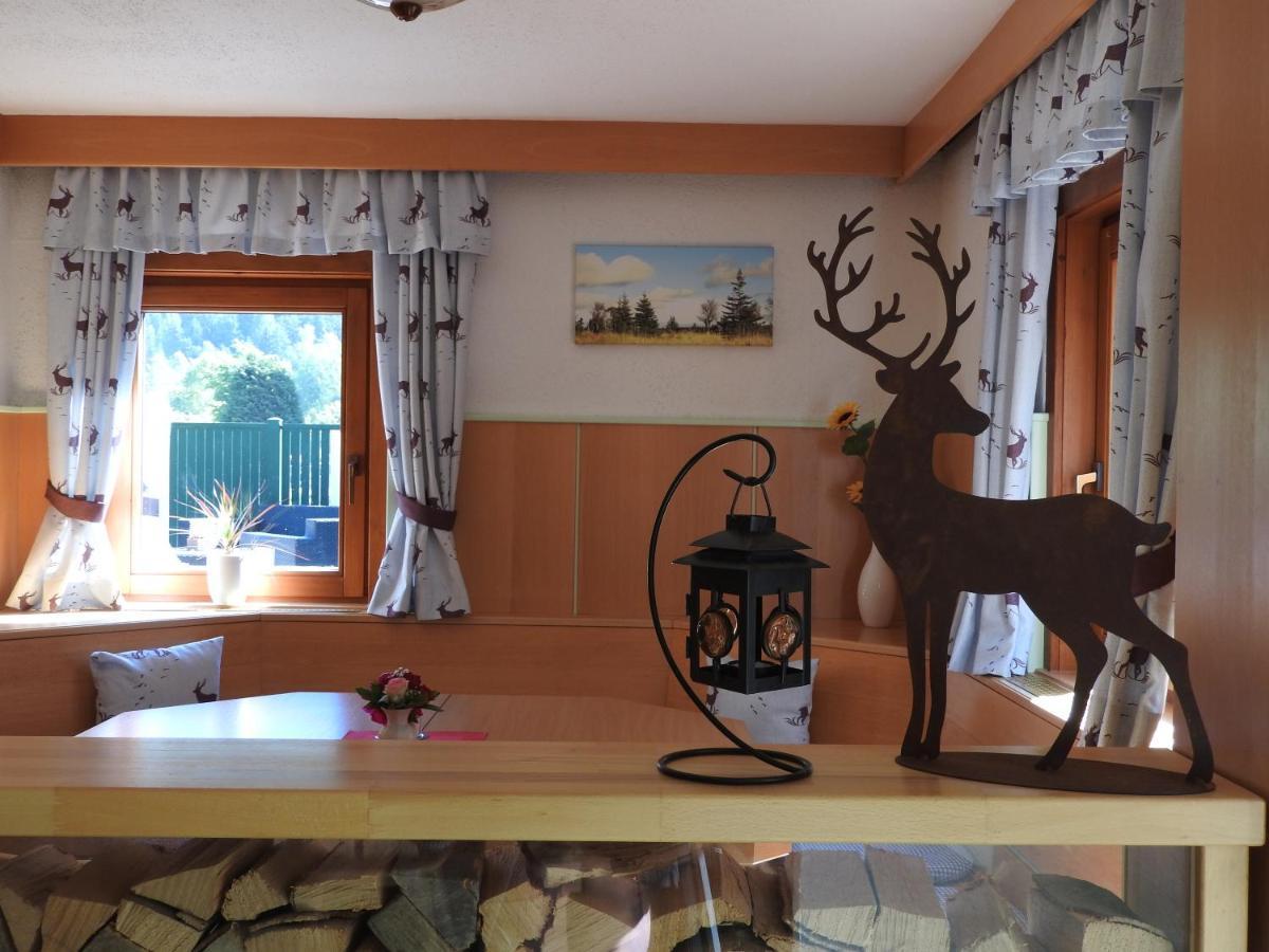 Ertlschweigerhaus Pension - Appartements - Zimmer Donnersbach Eksteriør billede
